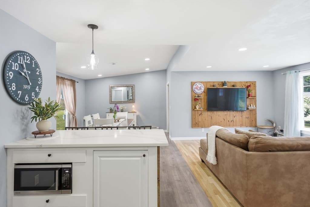 Casa em West Boylston — foto 6