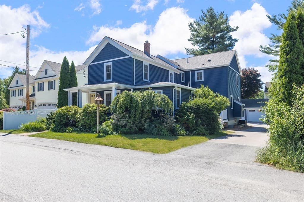 Casa em Natick — foto 2