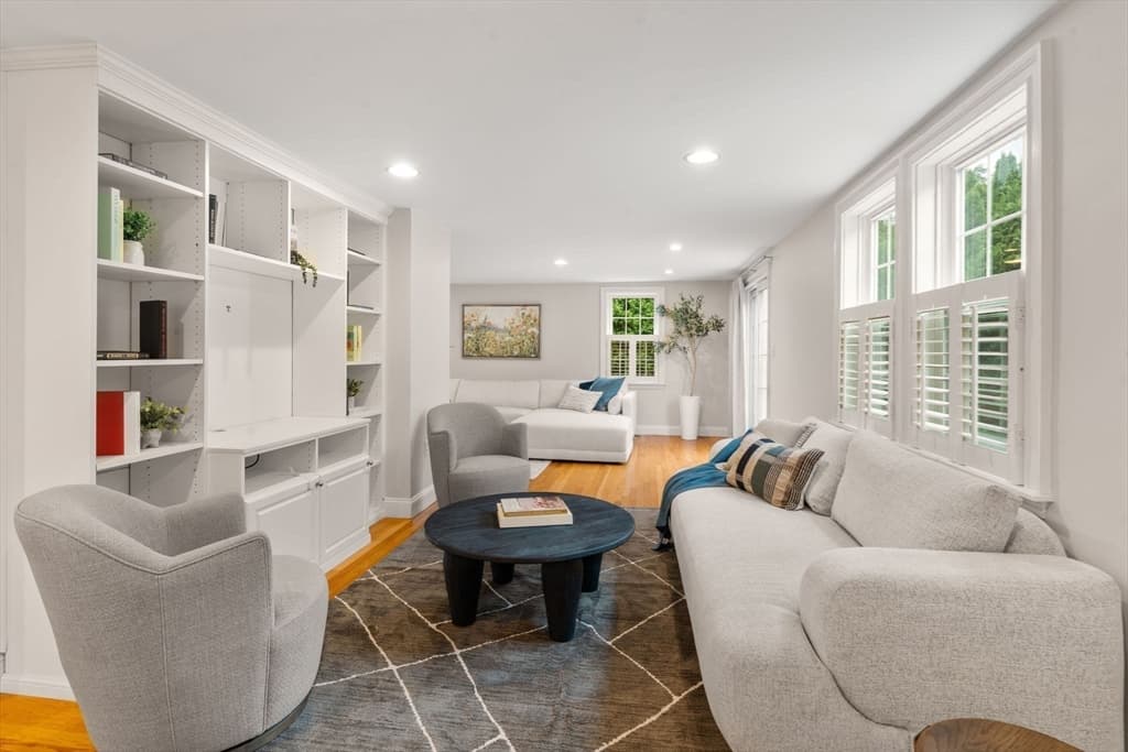 Casa em Needham — foto 6