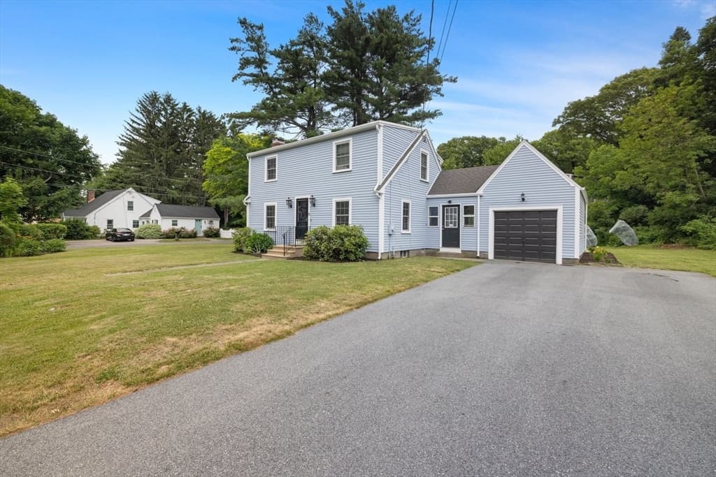 Casa em Westborough
