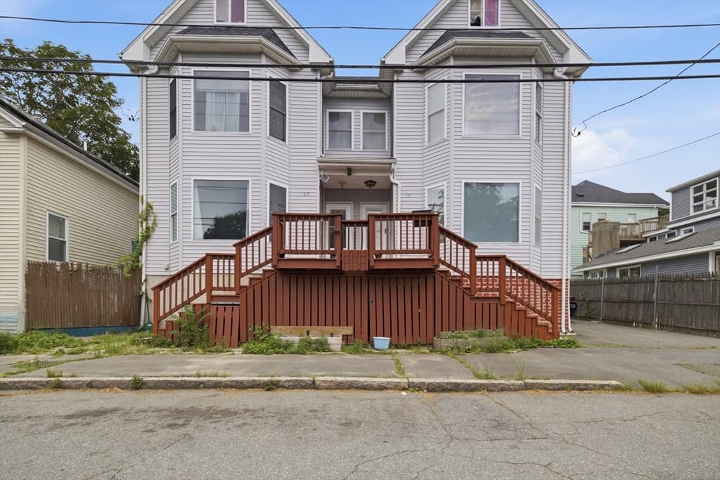 Multi-família em New Bedford