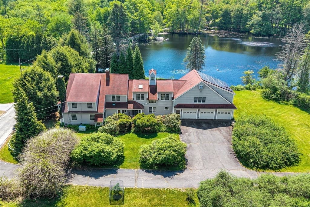 Casa em Hopkinton
