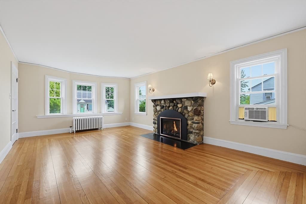 Casa em Dedham — foto 8