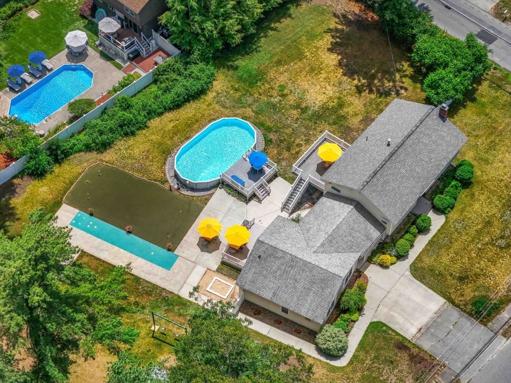 Casa em Tewksbury — foto 3