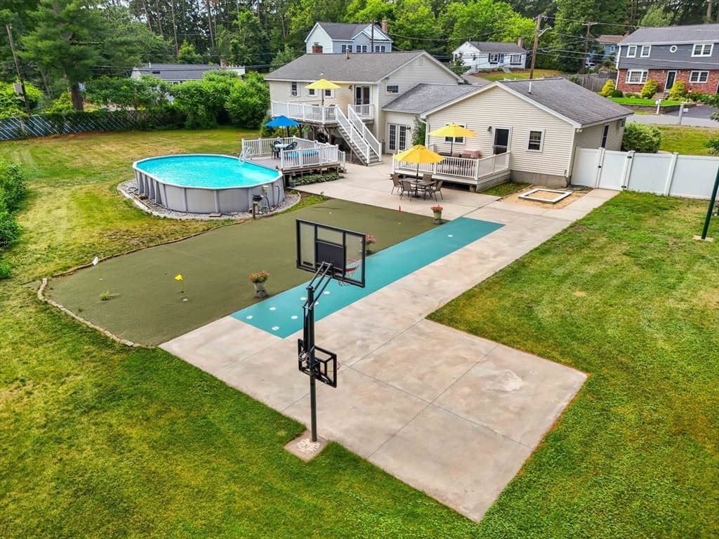 Casa em Tewksbury — foto 4