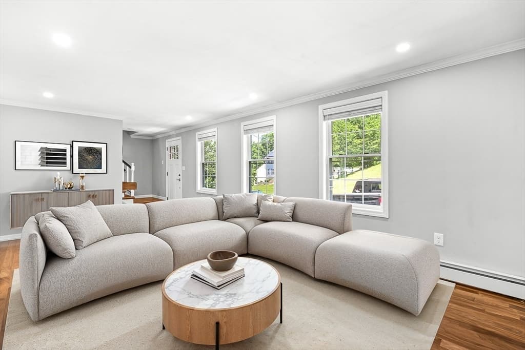 Casa em Haverhill — foto 5