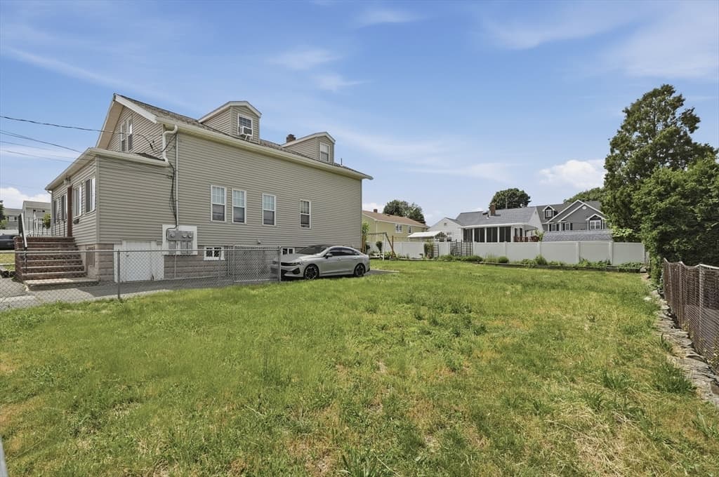 Multi-família em Revere — foto 3