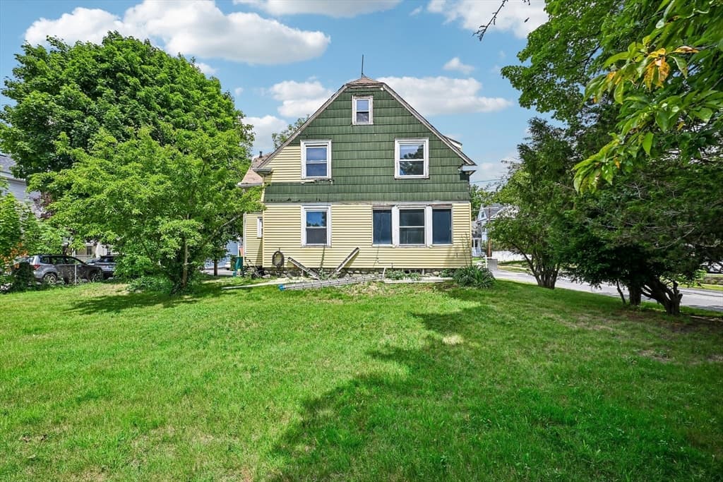 Casa em Natick — foto 2