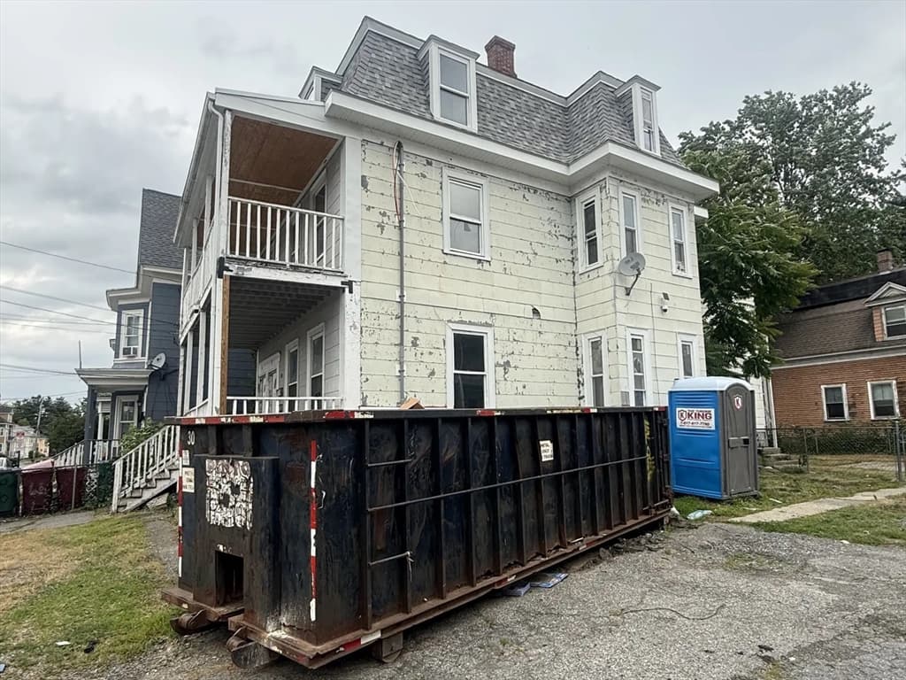 Multi-família em Lowell — foto 3