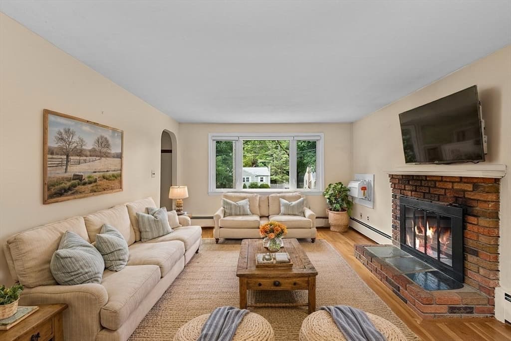 Casa em Foxboro — foto 9