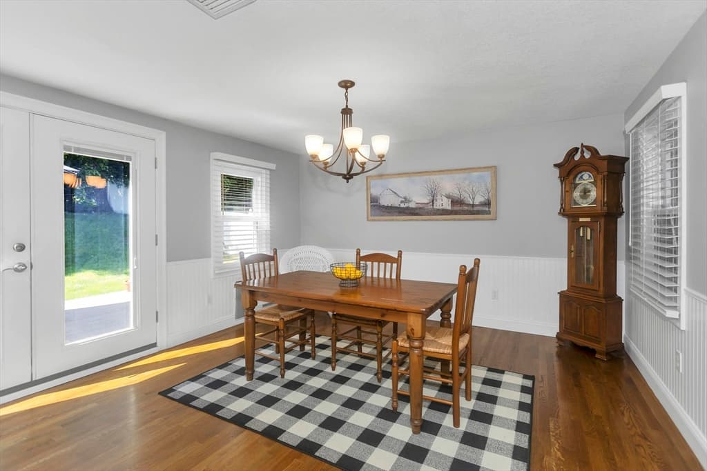 Casa em Chicopee — foto 4