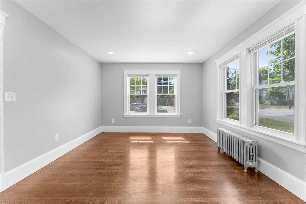 Casa em Brockton — foto 9