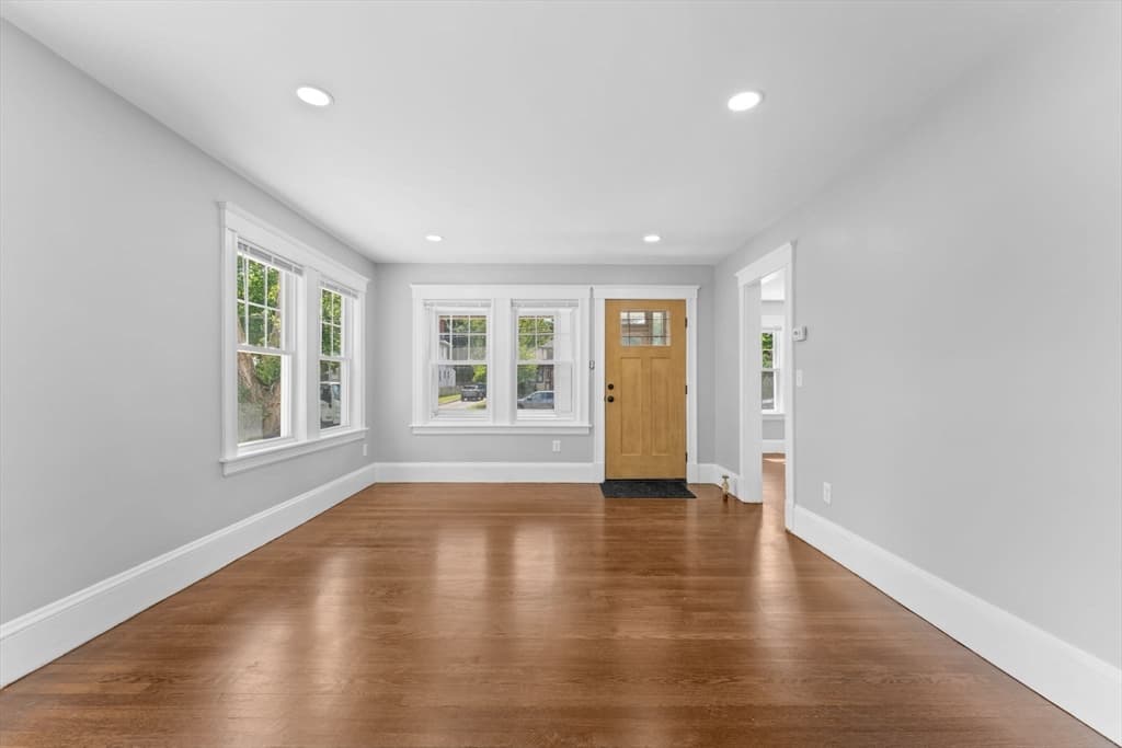 Casa em Brockton — foto 8