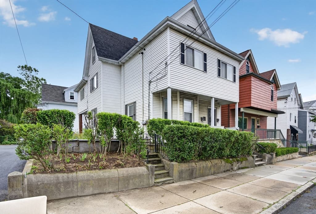 Multi-família em Medford — foto 2