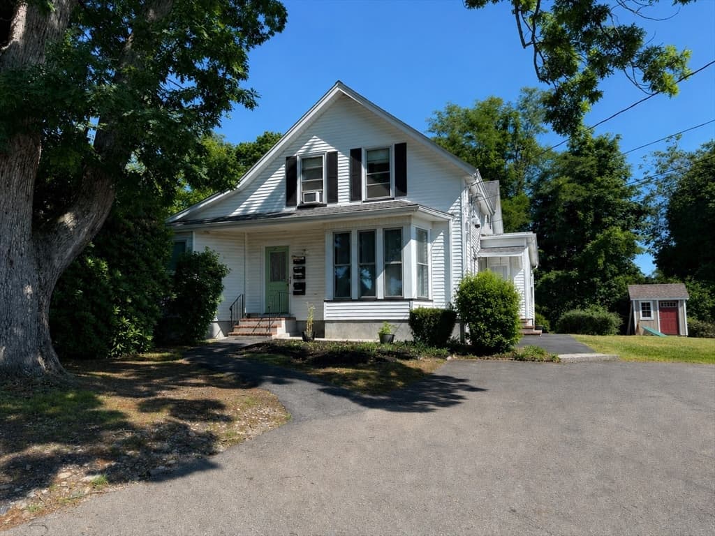 Multi-família em Brockton