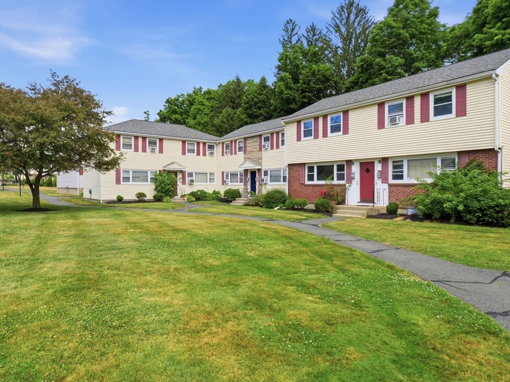 Condomínio em Framingham — foto 2