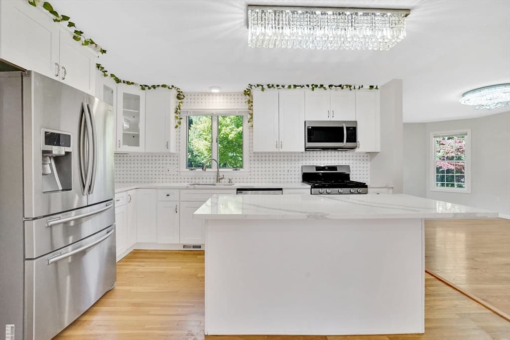 Casa em Longmeadow — foto 3