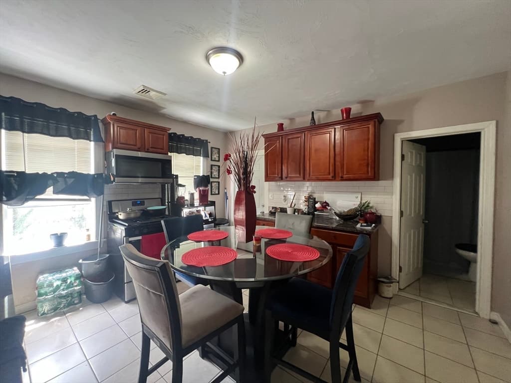 Multi-família em Worcester — foto 6