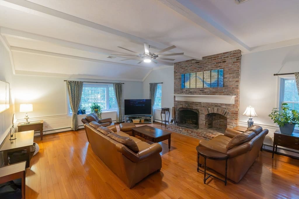 Casa em Duxbury — foto 6