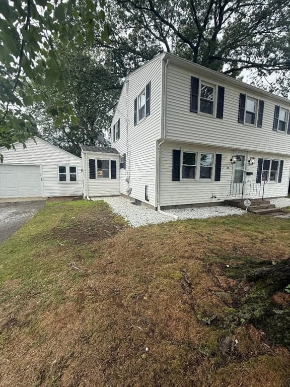 Casa em Chicopee — foto 2