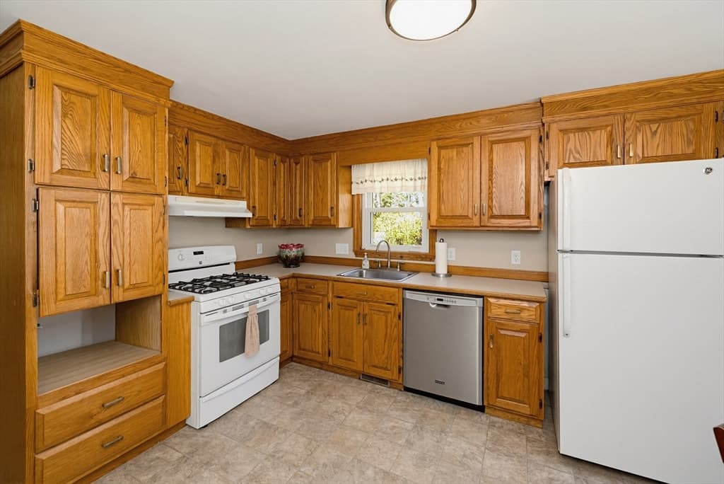 Casa em Billerica — foto 4