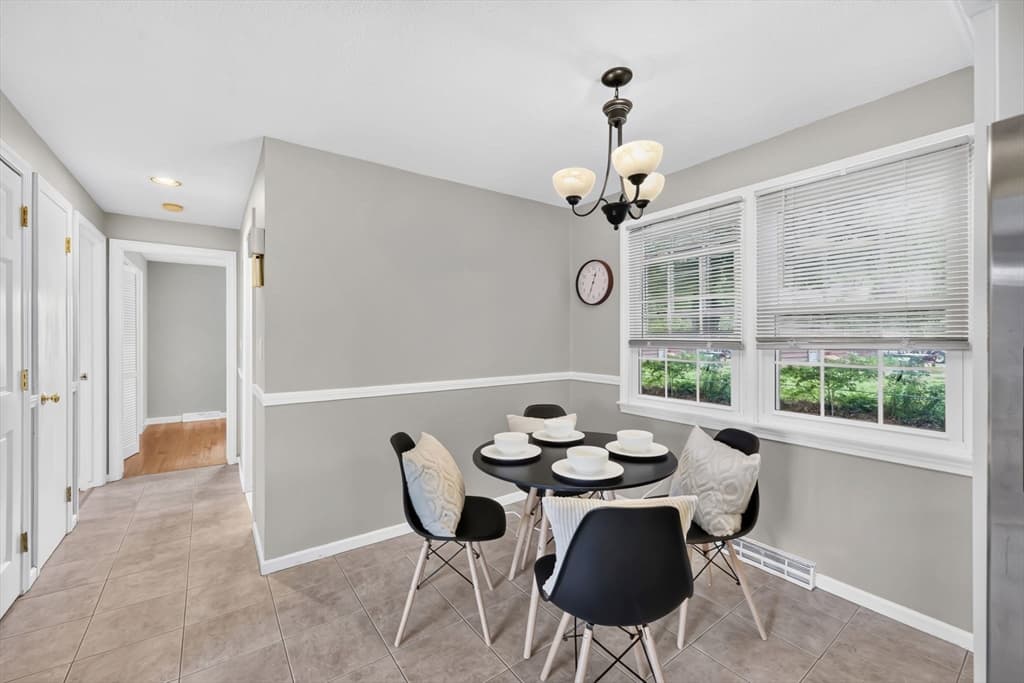 Casa em East Longmeadow — foto 7