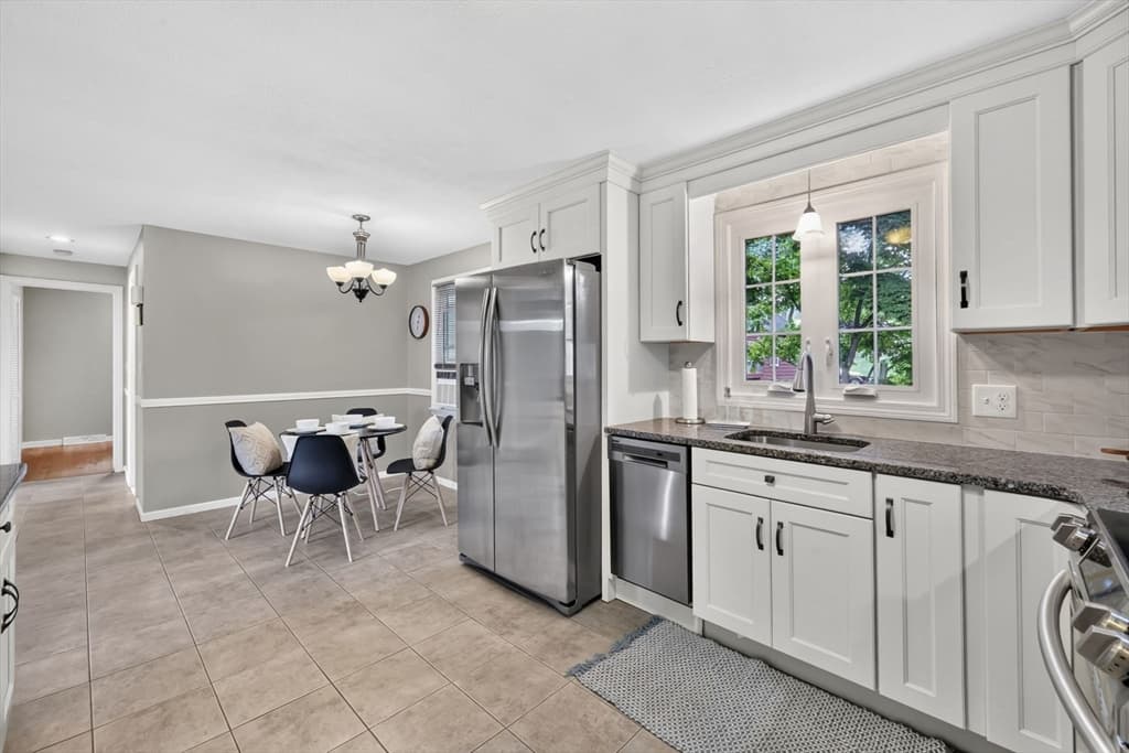 Casa em East Longmeadow — foto 4