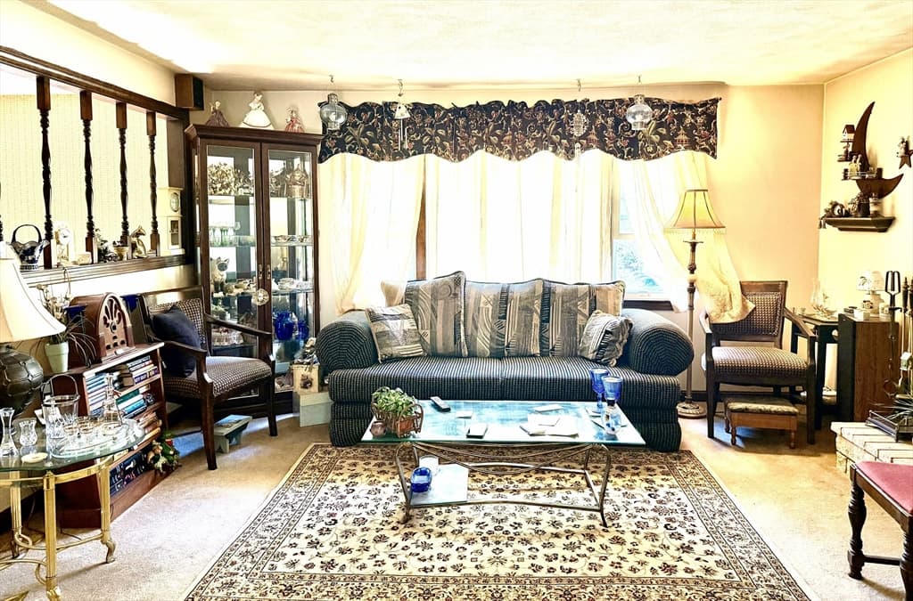 Casa em Attleboro — foto 9