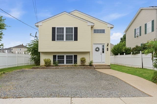 Casa em Fall River — foto 2