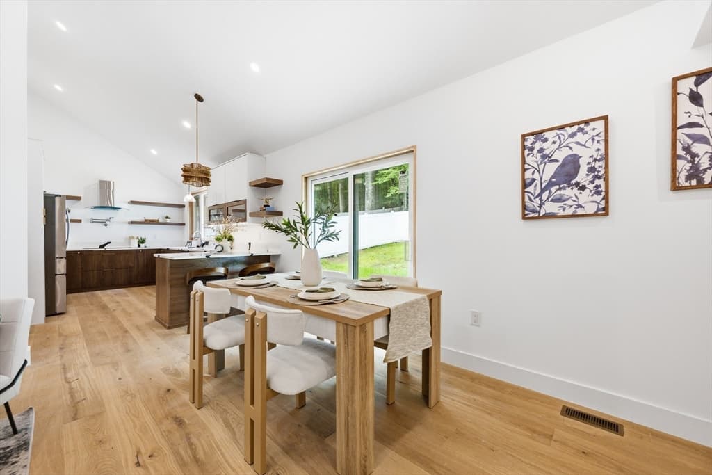 Casa em Hopkinton — foto 6