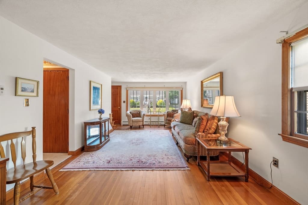 Casa em Peabody — foto 6