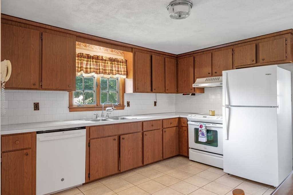 Casa em Peabody — foto 8