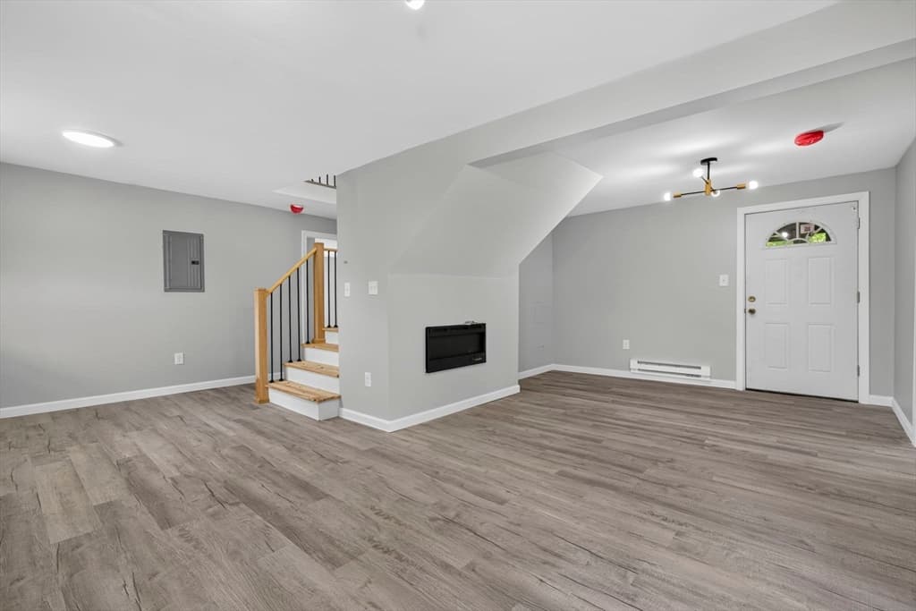 Multi-família em Millbury — foto 8