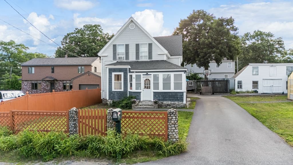 Casa em Dracut