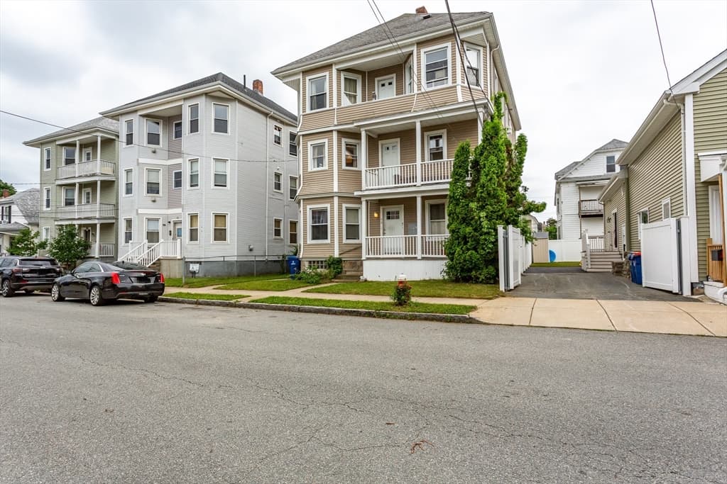 Multi-família em New Bedford