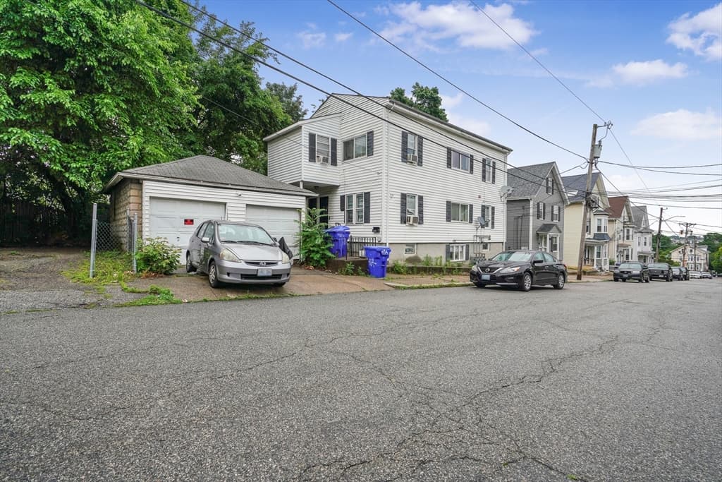 Multi-família em Pawtucket — foto 2