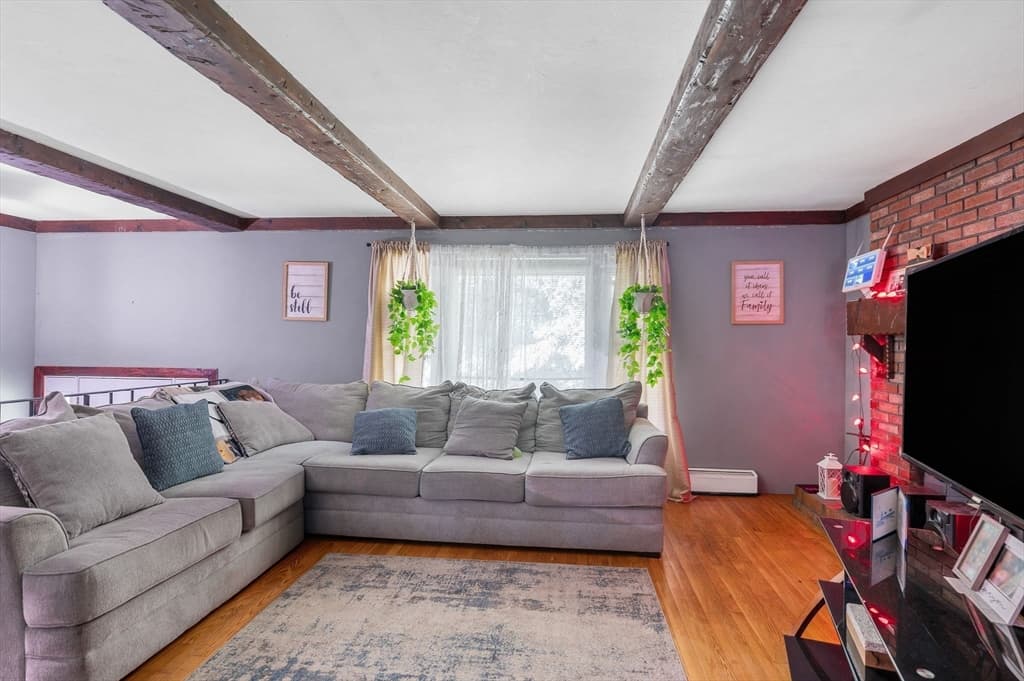Casa em Methuen — foto 5