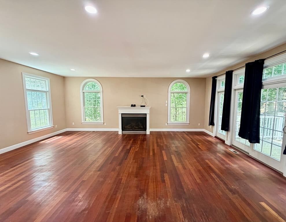 Casa em Hampden — foto 4