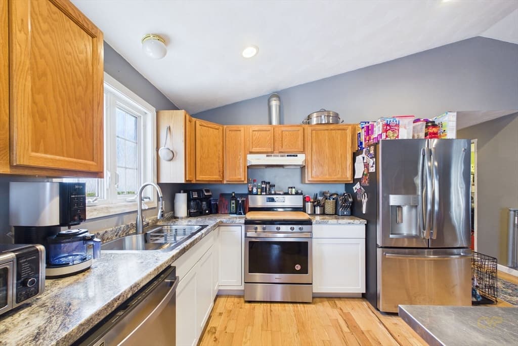 Casa em Fall River — foto 6