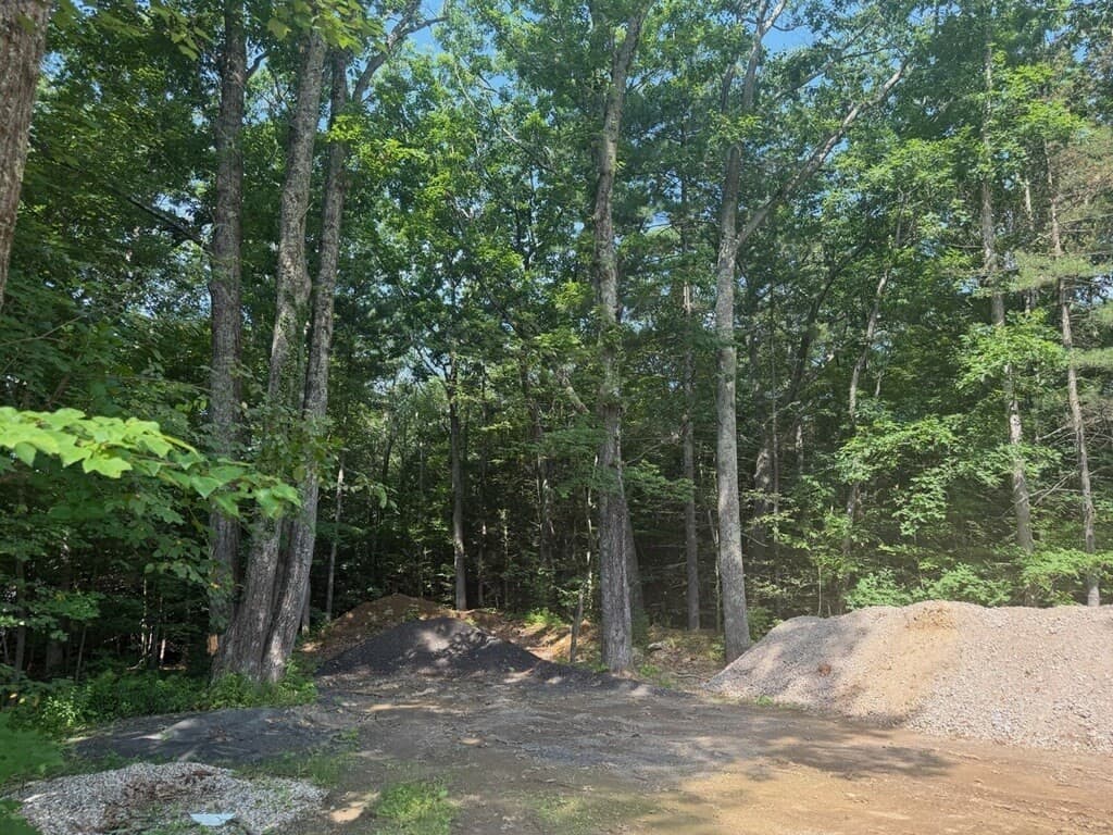 Casa em East Brookfield — foto 2