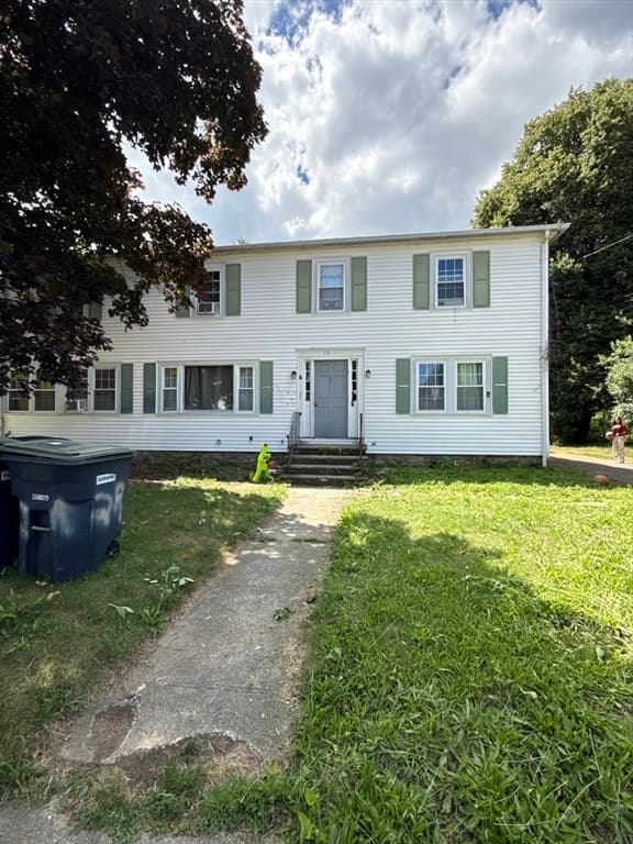 Multi-família em Southbridge
