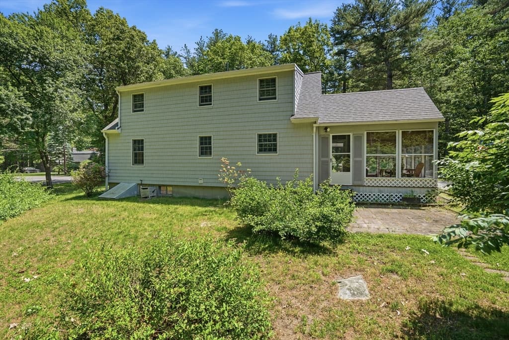 Casa em Westford — foto 8