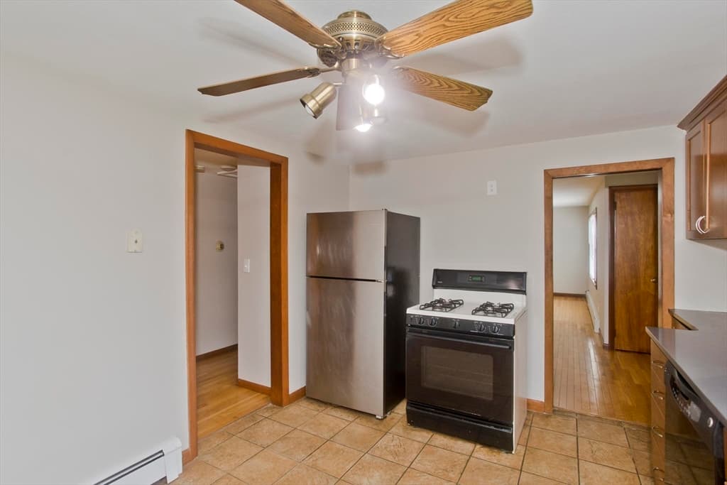 Casa em Hampden — foto 3