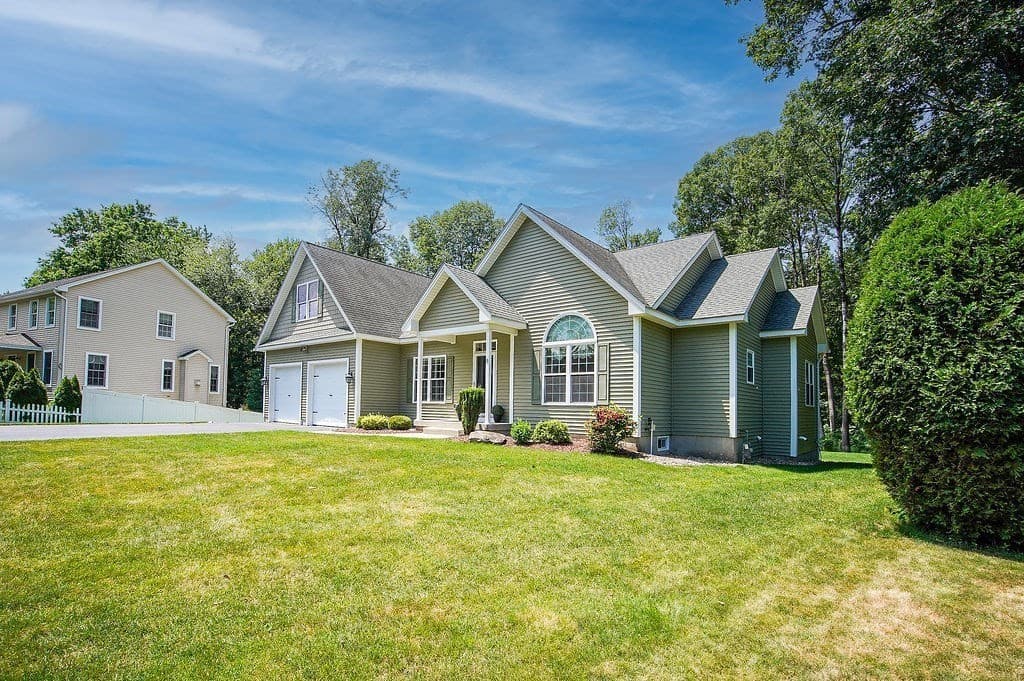 Casa em South Hadley — foto 2