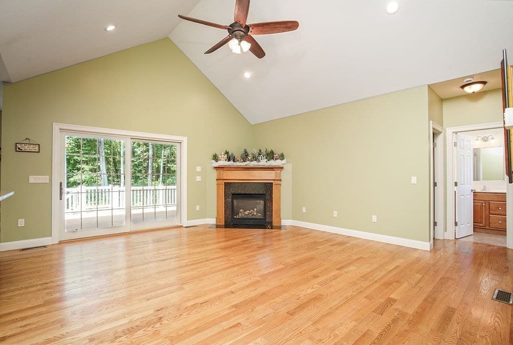 Casa em South Hadley — foto 6