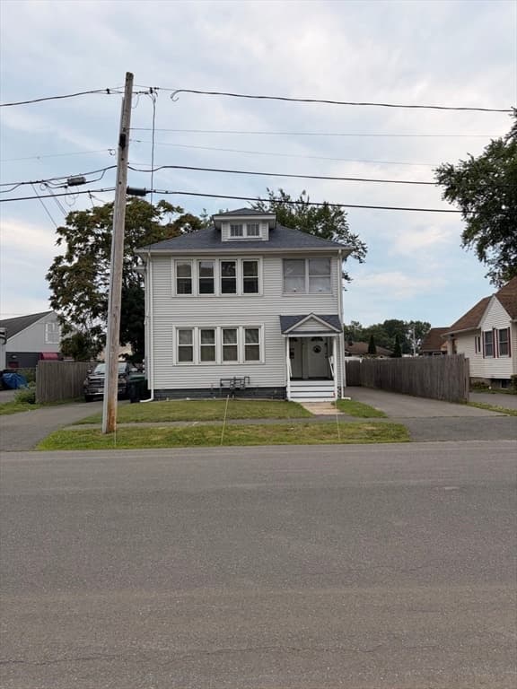 Multi-família em Chicopee — foto 4