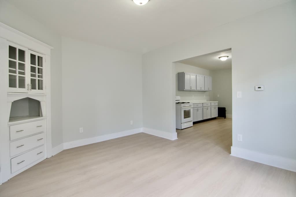 Multi-família em East Longmeadow — foto 6
