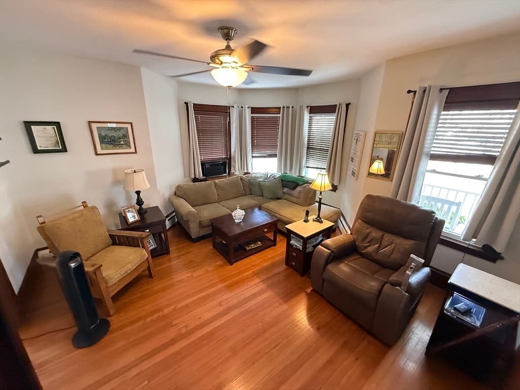 Casa em Quincy — foto 4