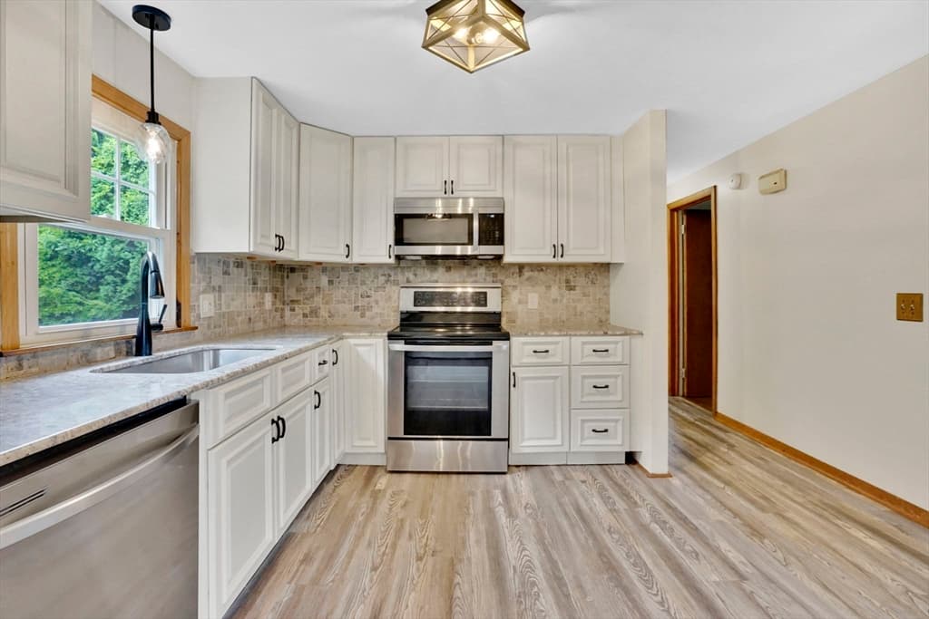 Casa em South Hadley — foto 9