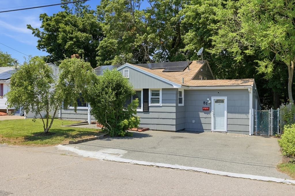 Casa em Brockton — foto 3